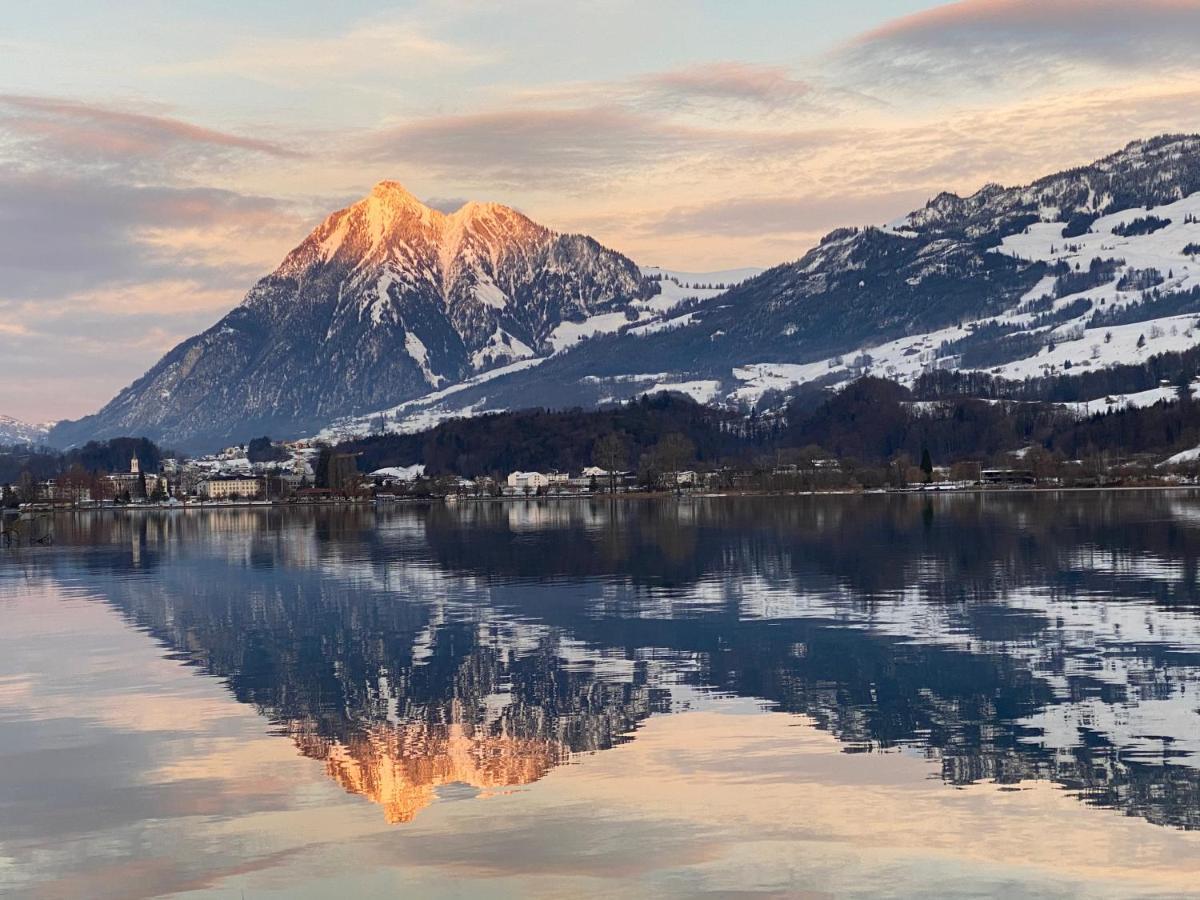 Luxury Loft On Top Of Villa Wilen With Tremendous Views By The Lake Sarnen Exterior photo